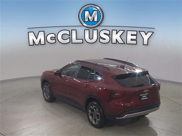 Photo of 2024 Crimson Metallic Chevrolet Trax