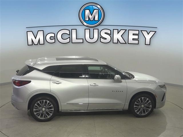 Photo of 2021 Silver Ice Metallic Chevrolet Blazer