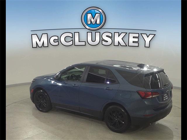 Photo of 2024 Lakeshore Blue Metallic Chevrolet Equinox