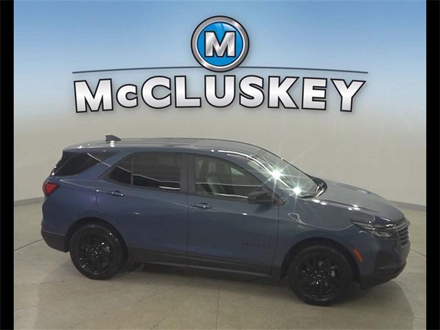 Photo of 2024 Lakeshore Blue Metallic Chevrolet Equinox