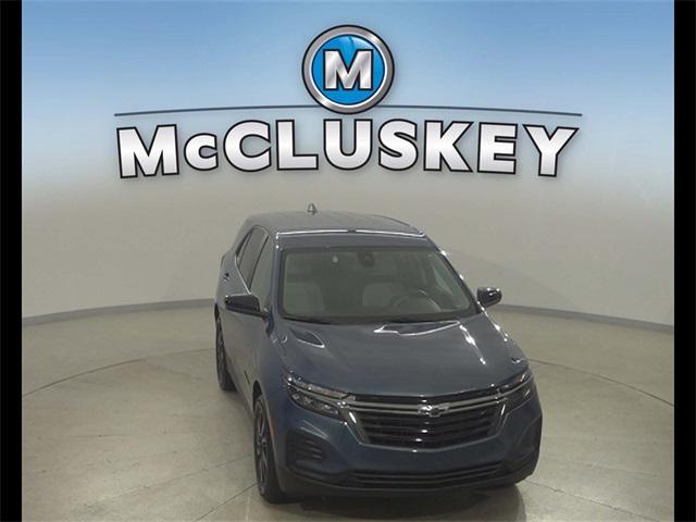 Photo of 2024 Lakeshore Blue Metallic Chevrolet Equinox