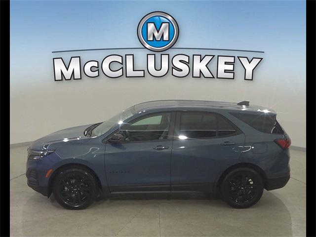 Photo of 2024 Lakeshore Blue Metallic Chevrolet Equinox