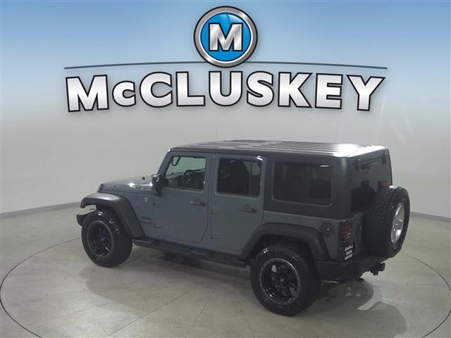 Photo of 2014 Anvil Clear Coat Jeep Wrangler Unlimited