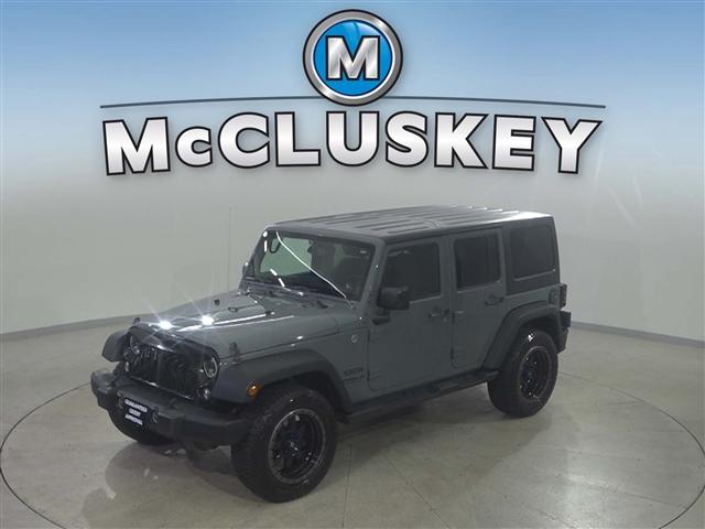 Photo of 2014 Anvil Clear Coat Jeep Wrangler Unlimited