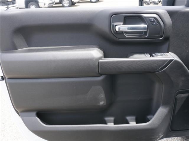 Photo of 2025 Summit White Chevrolet Silverado 3500