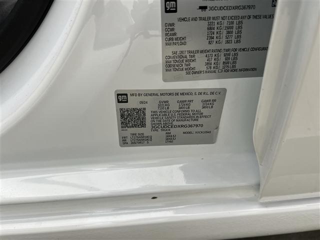 Photo of 2024 Summit White Chevrolet Silverado 1500