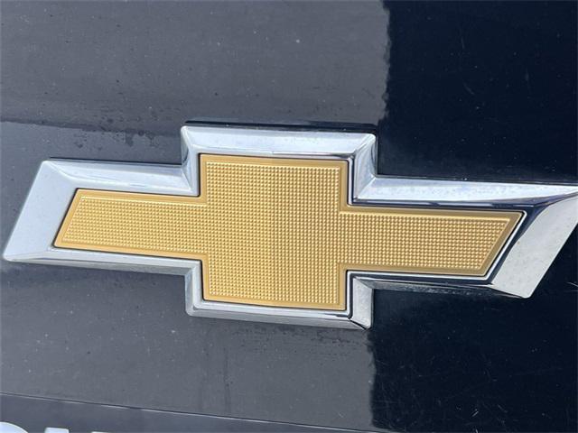 Photo of 2019 Mosaic Black Metallic Chevrolet Cruze