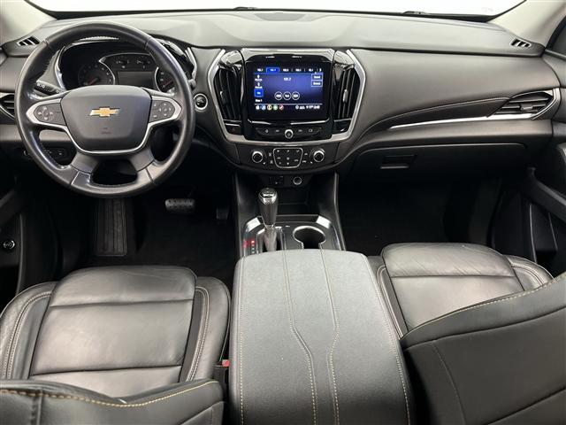 Photo of 2020 Summit White Chevrolet Traverse