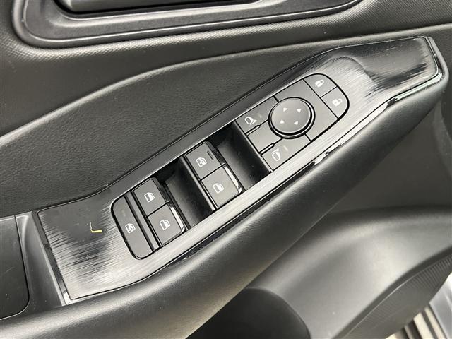 Photo of 2024 Gun Metallic Nissan Rogue