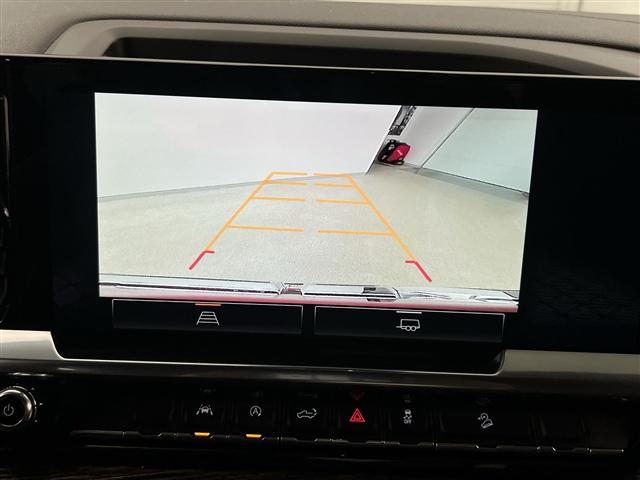 Photo of 2024 Volcanic Red Tintcoat GMC Sierra 1500