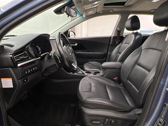 Photo of 2020 Horizon Blue Kia Niro