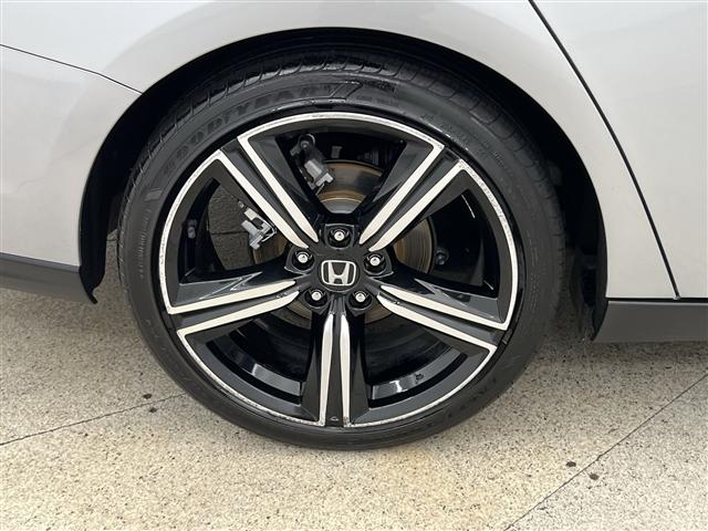 Photo of 2024 Urban Gray Pearl Honda Accord Hybrid