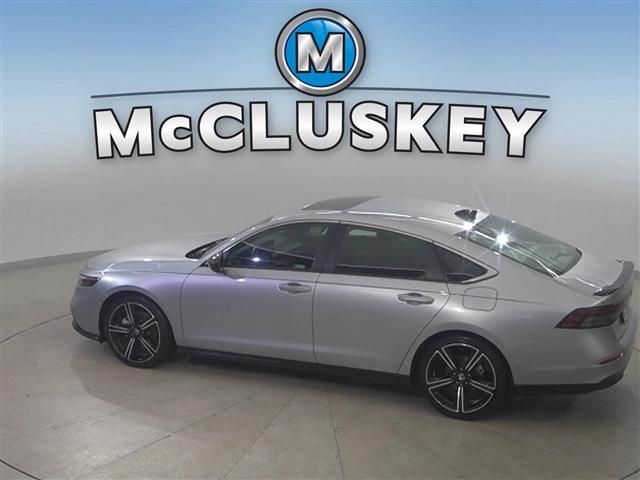 Photo of 2024 Urban Gray Pearl Honda Accord Hybrid