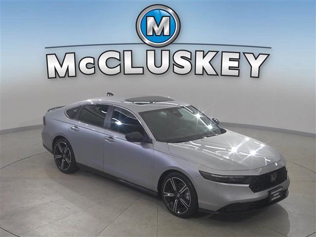 Photo of 2024 Urban Gray Pearl Honda Accord Hybrid
