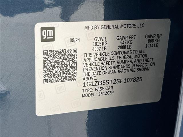 Photo of 2025 Lakeshore Blue Metallic Chevrolet Malibu