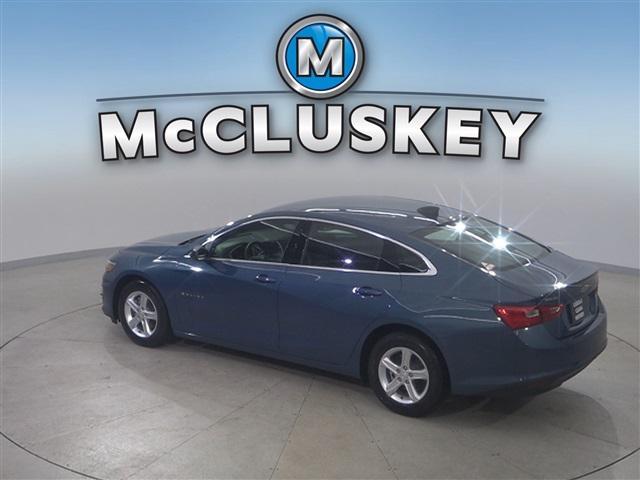 Photo of 2025 Lakeshore Blue Metallic Chevrolet Malibu