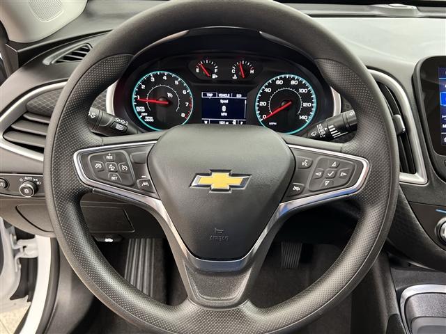 Photo of 2024 Summit White Chevrolet Malibu