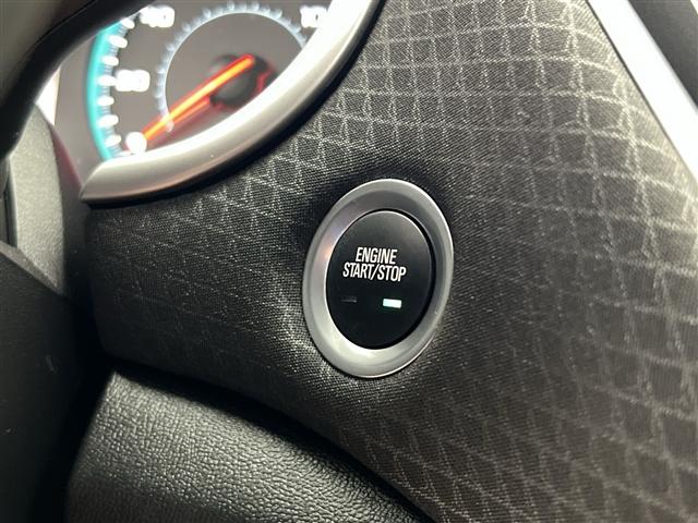 Photo of 2024 Summit White Chevrolet Malibu