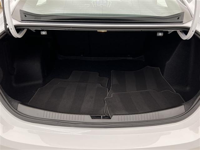 Photo of 2024 Summit White Chevrolet Malibu