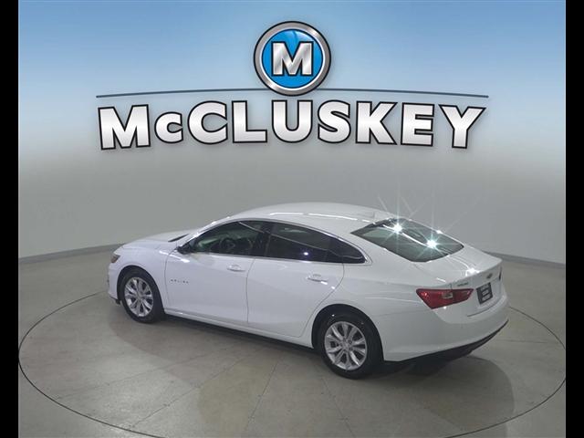 Photo of 2024 Summit White Chevrolet Malibu