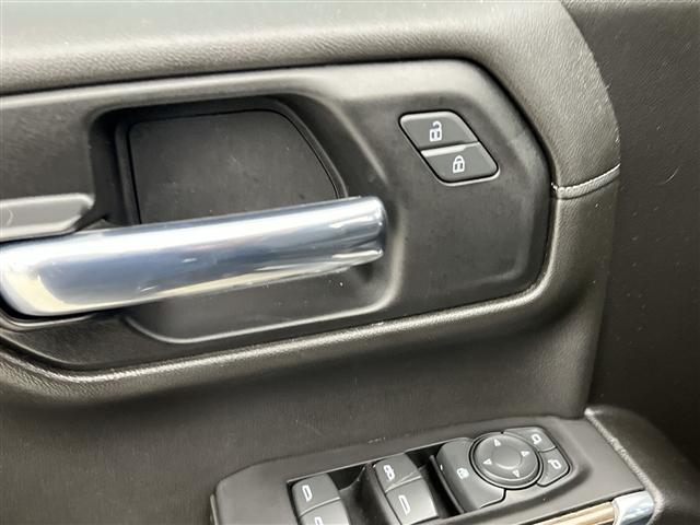 Photo of 2022 Shadow Gray Metallic Chevrolet Silverado 1500