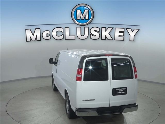 Photo of 2022 Summit White Chevrolet Express 2500