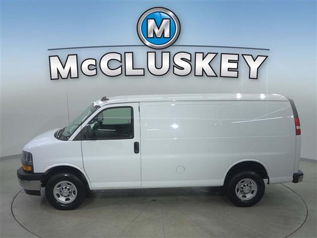 Photo of 2022 Summit White Chevrolet Express 2500