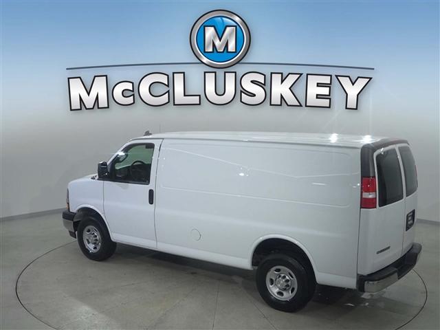 Photo of 2022 Summit White Chevrolet Express 2500