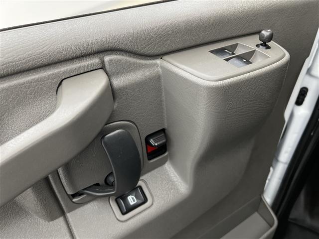 Photo of 2022 Summit White Chevrolet Express 2500