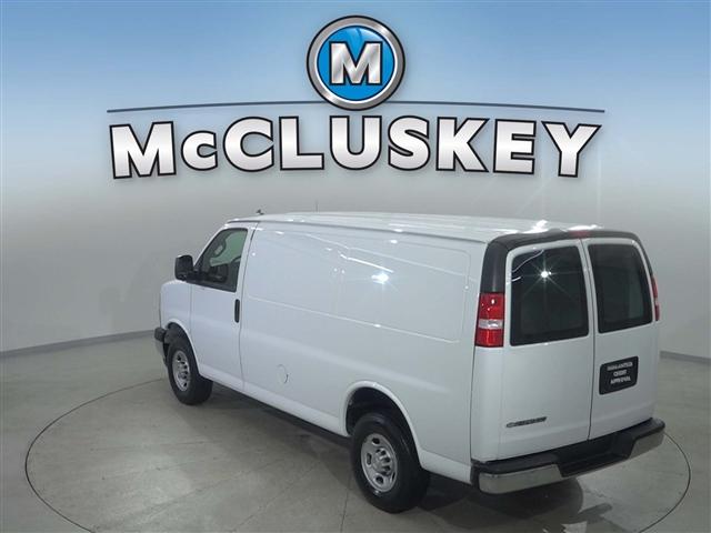 Photo of 2022 Summit White Chevrolet Express 2500