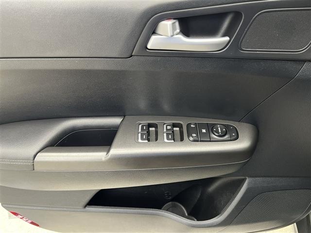 Photo of 2021 Steel Gray Kia Sportage
