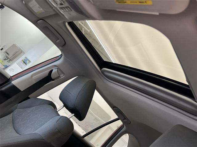 Photo of 2019 Ruby Flare Pearl Toyota RAV4
