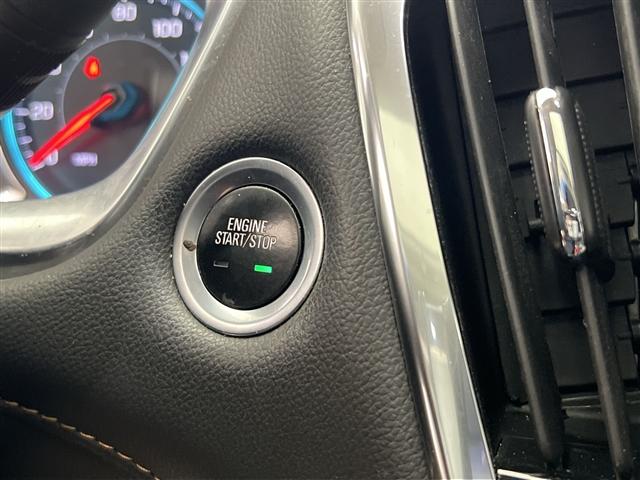Photo of 2020 Summit White Chevrolet Traverse