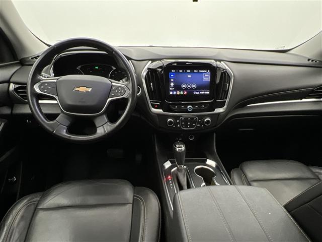 Photo of 2020 Summit White Chevrolet Traverse