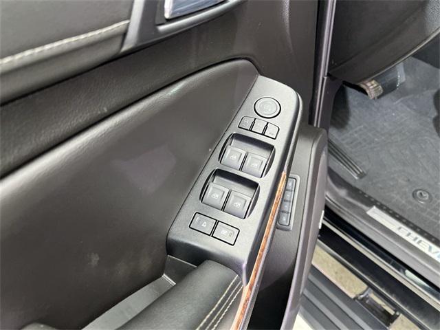 Photo of 2019 Black Chevrolet Suburban