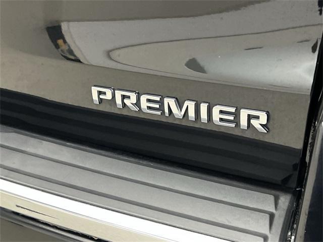 Photo of 2019 Black Chevrolet Suburban
