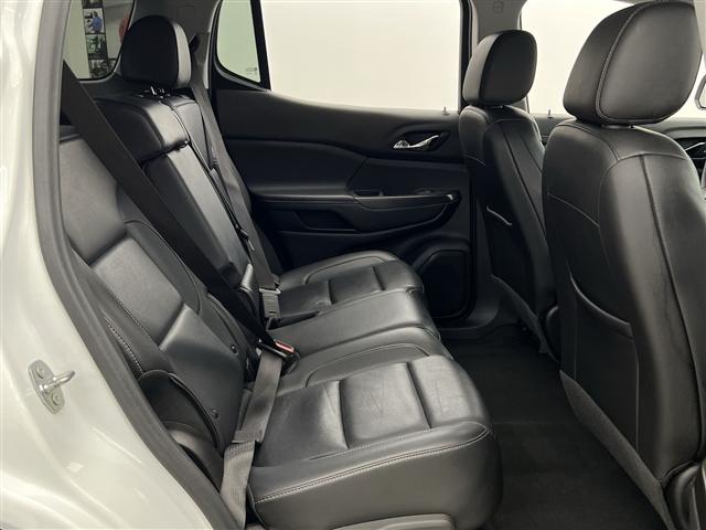 Photo of 2023 Summit White GMC Acadia