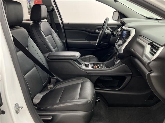 Photo of 2023 Summit White GMC Acadia