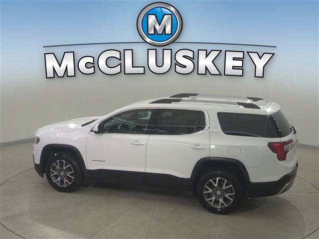 Photo of 2023 Summit White GMC Acadia