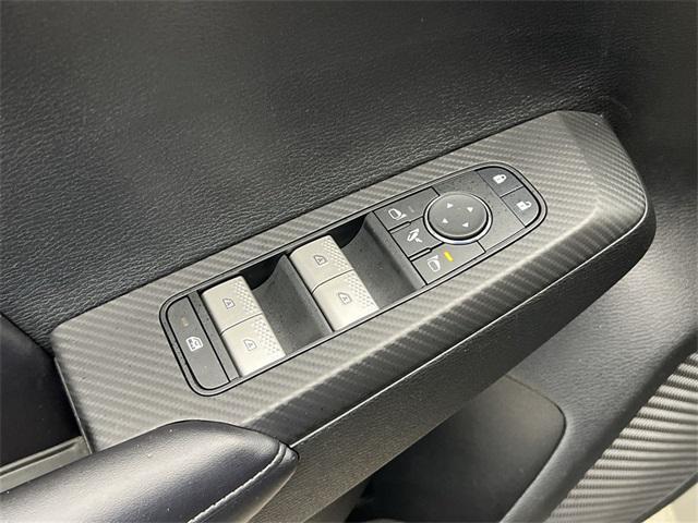 Photo of 2024 Mercury Gray Metallic Mitsubishi Outlander
