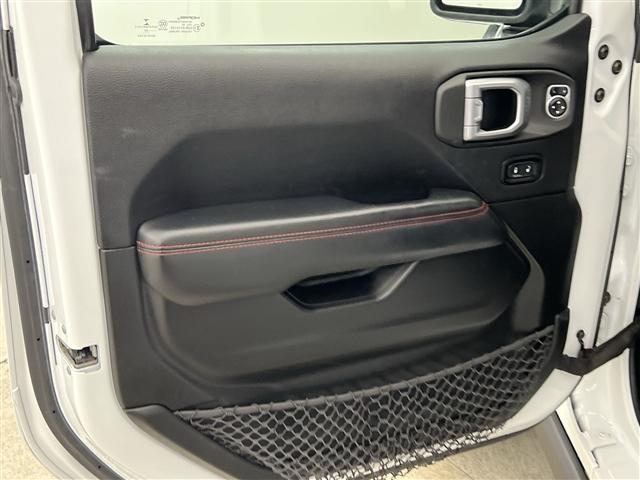 Photo of 2020 Bright White Clearcoat Jeep Wrangler Unlimited