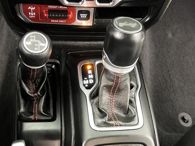 Photo of 2020 Bright White Clearcoat Jeep Wrangler Unlimited
