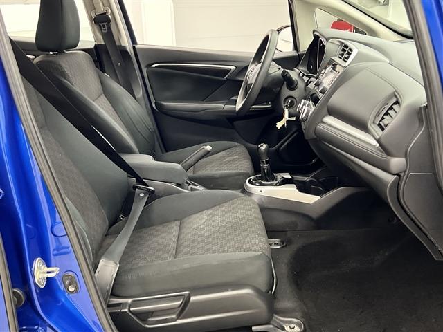 Photo of 2017 Aegean Blue Metallic Honda Fit