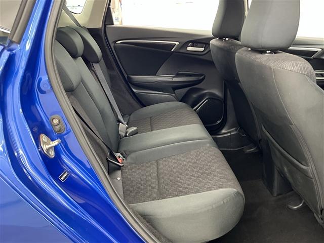 Photo of 2017 Aegean Blue Metallic Honda Fit