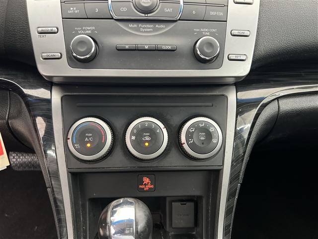 Photo of 2010 Ebony Black Mazda Mazda6