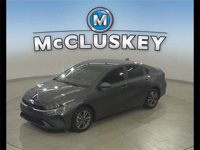 Photo of 2024 Gravity Gray Kia Forte