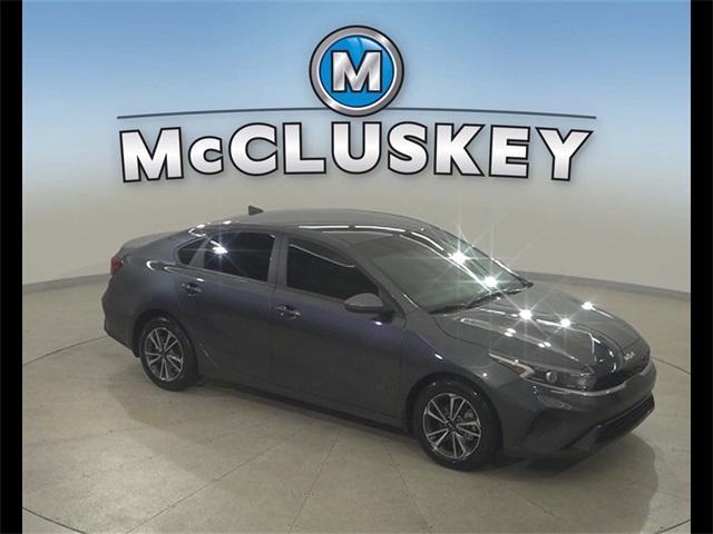 Photo of 2024 Gravity Gray Kia Forte