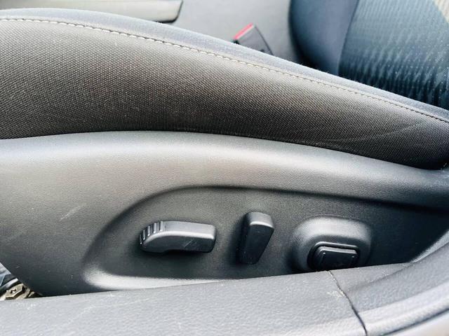 Photo of 2018 Super Black Nissan Altima