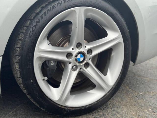 Photo of 2008 Cashmere Silver Metallic BMW 135