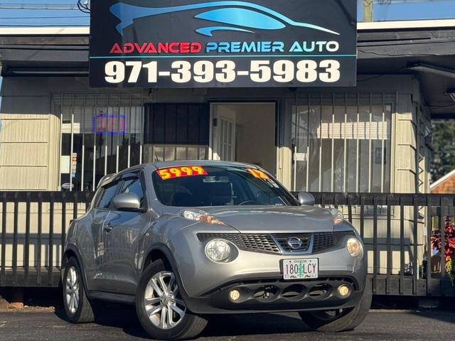 Photo of 2012 Chrome Silver Nissan Juke